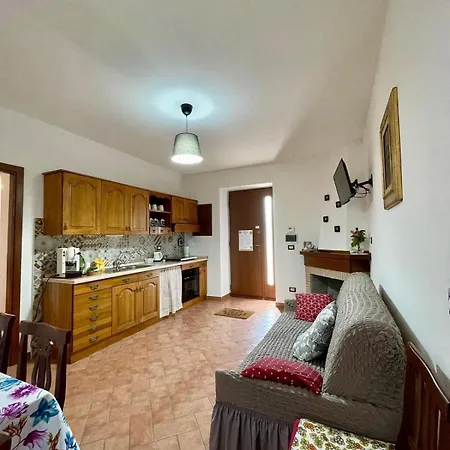 Albori Apartment *